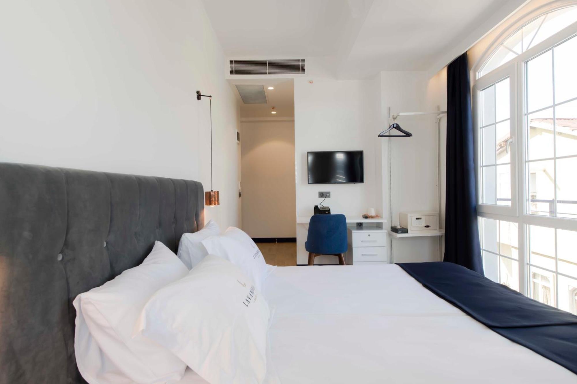 Hotels And Suites Platine อิสตันบูล ภายนอก รูปภาพ